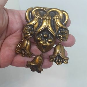 Estate 1930s Brooch signed pat pend AMNCC